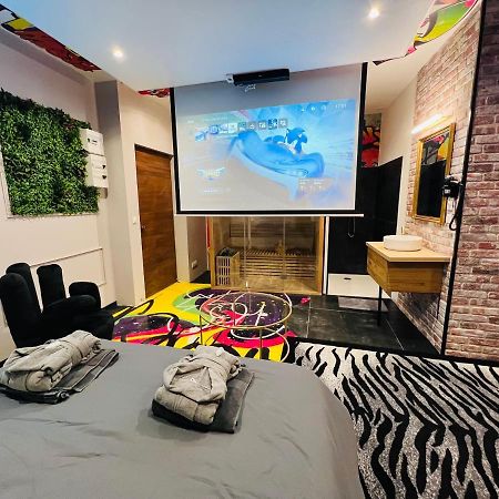 Capsule Street Art - Sauna- Jacuzzi - Playstation 5 - Billard - Netflix - Home Cinema - Terrasse ดูเอ ภายนอก รูปภาพ