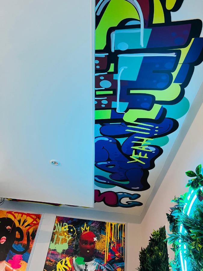 Capsule Street Art - Sauna- Jacuzzi - Playstation 5 - Billard - Netflix - Home Cinema - Terrasse ดูเอ ภายนอก รูปภาพ